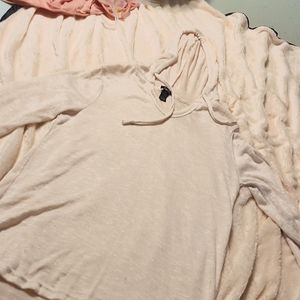 Long sleeve hooded shirt